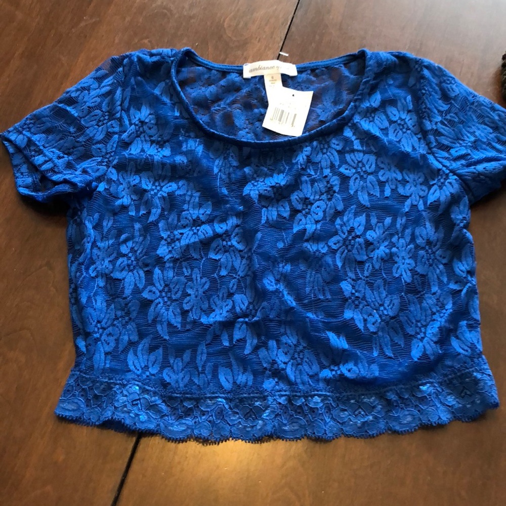 NWT Royal Blue Lace Crop Top size S